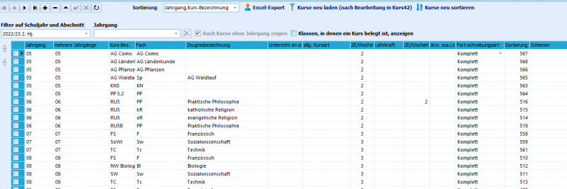 Datei:Schild Kataloge Kurse.png